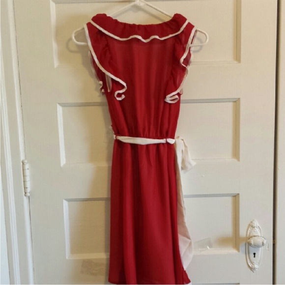 Charming Red and White Dress - Picture 4 of 5